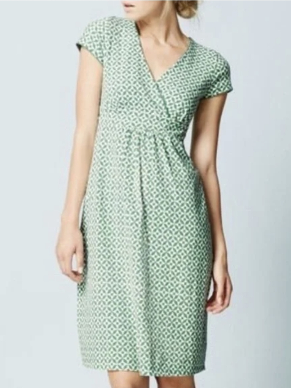Women’s Green Printed Wrap-Style Dress